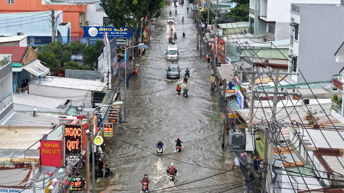 Vạn Phúc City có ngập không? Thoát nước & kẹt xe Quốc lộ 13